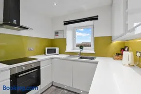 Lovely City Home - Image 5