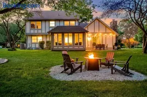 Spacious 6-Bed Luxury Home Near Notre Dame - Image 1