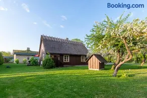 Jossi Holiday Home - Image 2