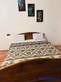 Won Happy Hotel - Kitulgala - Image 3