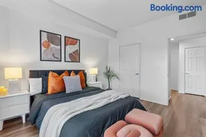 Luxury 2BDR with Parking & Pool - Marina del Rey - Image 4