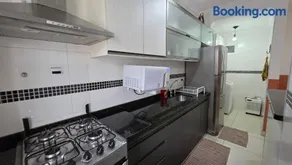 Apê Climatizado com Varanda Gourmet, Piscina, a 250 metros da Praia das Toninhas - Image 3