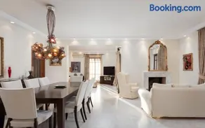Voula Riviera Apartment - Image 2