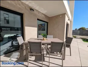 R-53 Corner Villa with private pool - Image 3