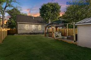 Circus City Retreat - Image 1