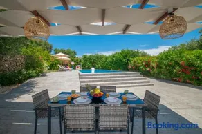 Villa Andreas A Private Paradise For Families - Image 3