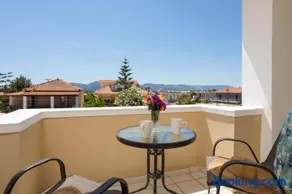 Ammos Comfort Apartments, 400m from Kalamaki Beach, by ZanteWize - Image 1