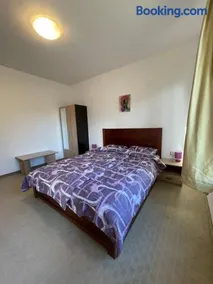 South Mountain Apartment - Image 3