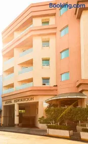 Hotel Revolución - Image 2