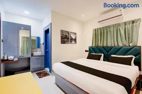 Hotel O Sky Plex Guest House - Image 1