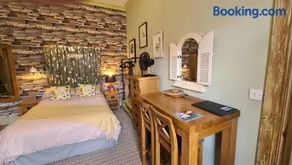 The Alder Studio @ The Pheasant - Image 3