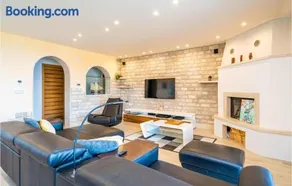 Awesome Home In Cavtat With Wifi - Image 4