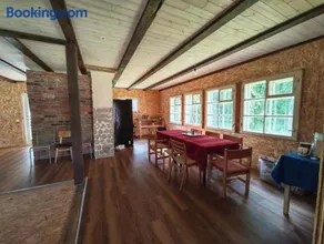 Nature Reserve Hideaway - Image 2