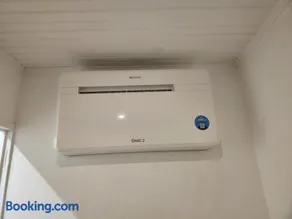 Charmant gîte de 55m2 pour 2 à 3 personnes, au cœur de la Bastide, draps, serviettes, wifi, clim et inclus - Image 3