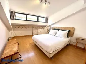 Santos Gem I - Central Studio in Trendy Neighborhood - Image 2