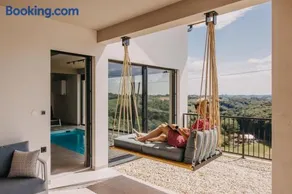 Novak Home - Luxury villa with indoor pool & sauna - Image 2