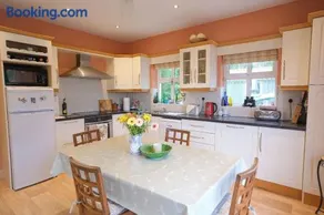 Ashmount Lodge - Image 3