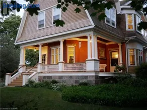 Warm, Stylish Edwardian Escape in Downtown Meaford - Image 1