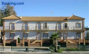 Apartamentos Turisticos Paraíso Andaluz - Image 2
