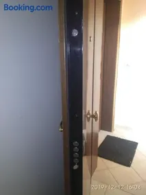 Home 1 - Image 3