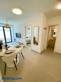 Mulata Olive Suite - Image 3