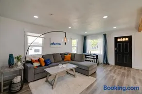 Cozy & Modern SLC Home: Yard, 6 Mi to Dtwn! - Image 4