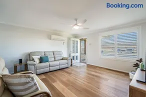 The Break - 1-35 Carrabeen Street - Image 2