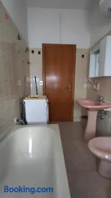 Fabia's House - Image 1