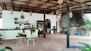 Ocean Vibes Resort - Image 4