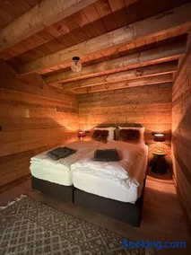 New Unique Treehouses with hot tub in Oisterwijk - Image 4