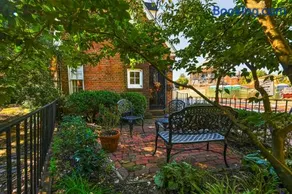 Charming brick home with patio, WiFi, AC, & WD - walk to everything - Image 5
