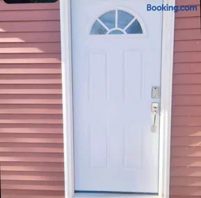 Private studio guesthouse in Watertown CT - Image 2