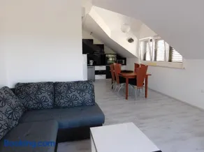 Villa Renata - Apartment Bijeli - Image 3