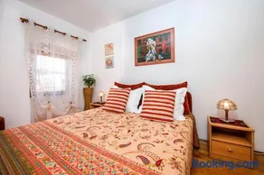 Apartment Main Street Carera - Image 4