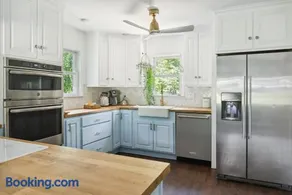 Large yard - Quiet area - 15 min to DC - Image 1