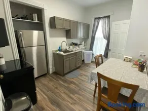Suite 3 - Image 3