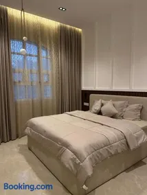 Al Ain Hotel Apartment Family Stay with Balcony and Pool Access - Image 2
