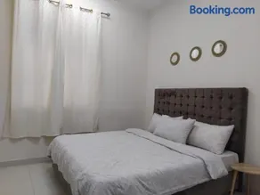 MANAZEL2 ladies and Family stay only corniche apartment - Image 5