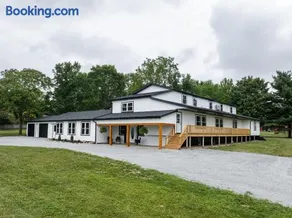 The Gathering Haus - Image 4