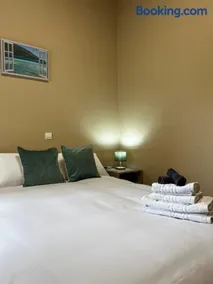 Papadakis Family Home - 2 BR Apartment - Image 2