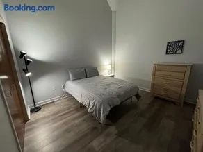 Spacious Condo Minutes to Cedar Point - Image 2