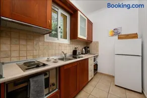 Barbati View Luxury Hotel Apartments - Image 4