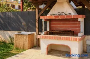 Zeusplace Magic Pool Villa - Image 3