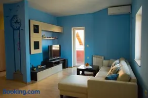 Apartment Giro - Image 1