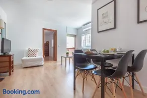 Apartamento luminoso y acogedor en Sevilla. A/C. - Image 1