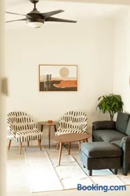 Next Getaway Home-3 Rooms, 4 Bed, 2 Bath, Backyard - Image 3