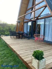 Wood & Bricks Chalet - Image 3
