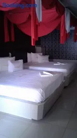 Motel Premium (Adults Only) - Image 3