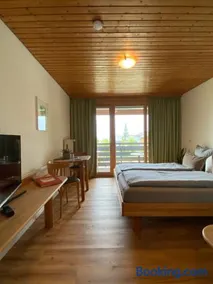 Charmantes Doppelzimmer in Simmersfeld Perfekt für Entspannung und Naturerlebnisse - Image 3
