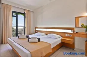 Eva Bay Hotel On The Beach - Adults Only - Image 3